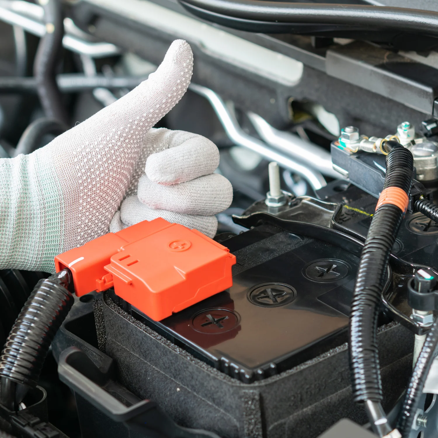 man giving thumbs up to working battery